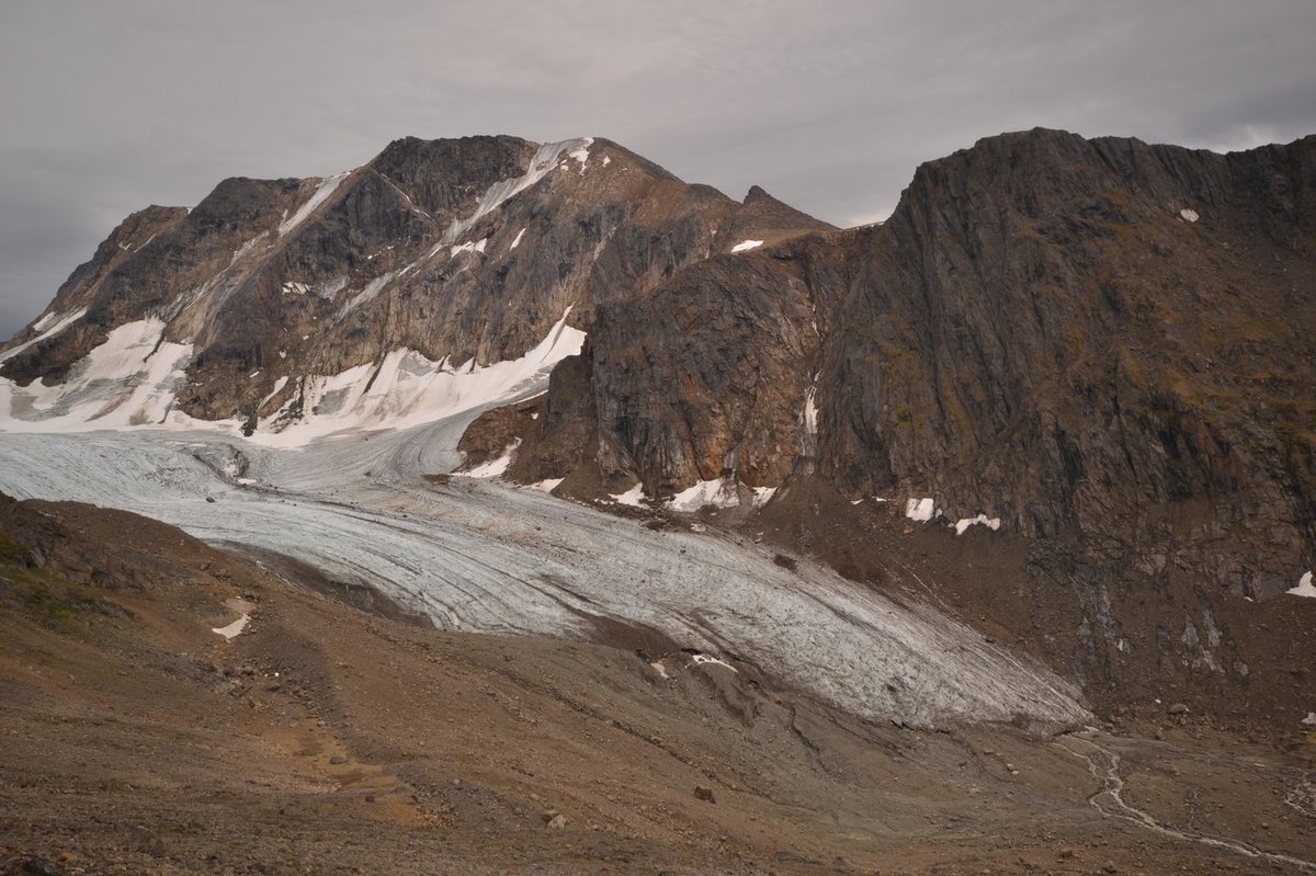 Aqqutikitsoq glacier tongue viewed from the lateral moraine, showing recession since the Little Ice Age